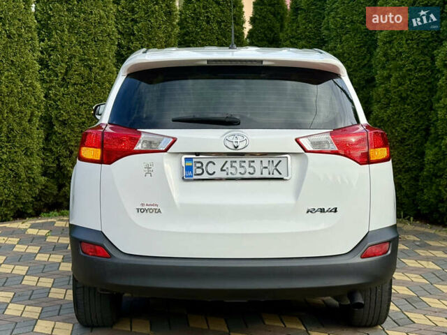 Белый Тойота РАВ 4, объемом двигателя 2 л и пробегом 216 тыс. км за 14999 $, фото 5 на Automoto.ua