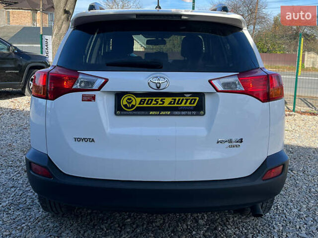 Белый Тойота РАВ 4, объемом двигателя 2.23 л и пробегом 160 тыс. км за 17700 $, фото 5 на Automoto.ua