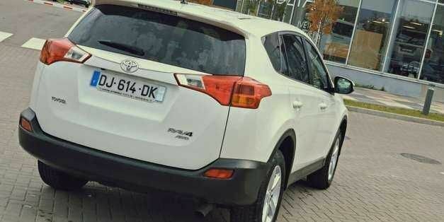 Білий Тойота РАВ 4, об'ємом двигуна 2.2 л та пробігом 254 тис. км за 5200 $, фото 7 на Automoto.ua