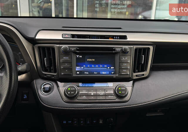 Белый Тойота РАВ 4, объемом двигателя 2.23 л и пробегом 188 тыс. км за 18900 $, фото 16 на Automoto.ua