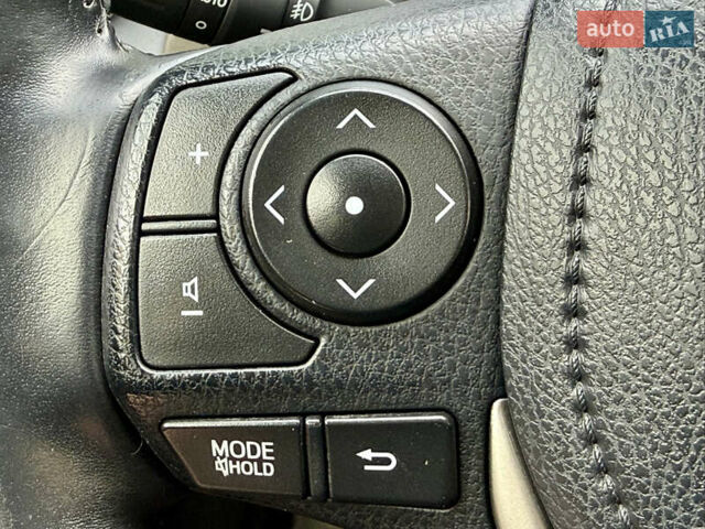 Белый Тойота РАВ 4, объемом двигателя 2 л и пробегом 216 тыс. км за 14999 $, фото 29 на Automoto.ua