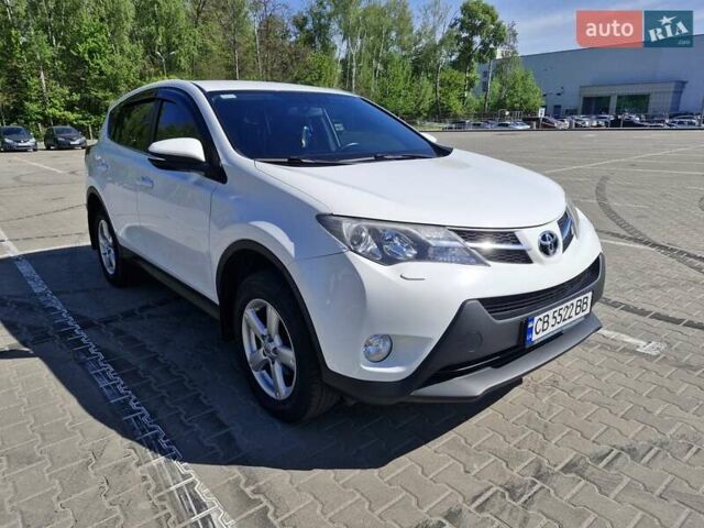 Белый Тойота РАВ 4, объемом двигателя 1.99 л и пробегом 178 тыс. км за 16800 $, фото 2 на Automoto.ua