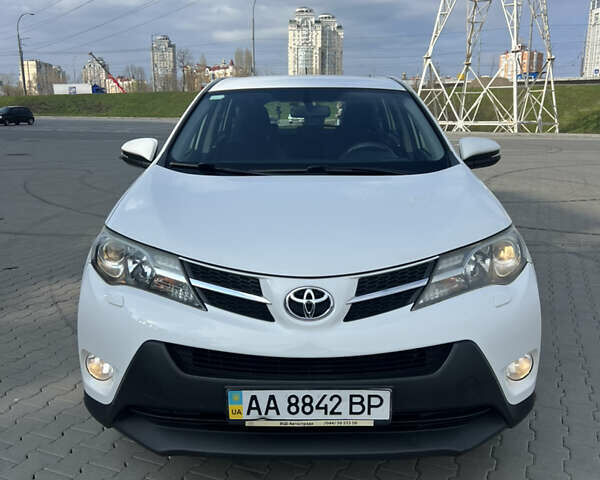 Белый Тойота РАВ 4, объемом двигателя 1.99 л и пробегом 179 тыс. км за 14900 $, фото 7 на Automoto.ua