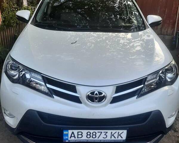 Білий Тойота РАВ 4, об'ємом двигуна 2.2 л та пробігом 235 тис. км за 17500 $, фото 8 на Automoto.ua