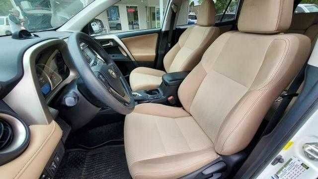 Белый Тойота РАВ 4, объемом двигателя 2.5 л и пробегом 50 тыс. км за 3500 $, фото 3 на Automoto.ua