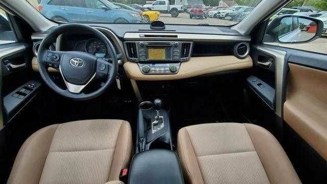 Белый Тойота РАВ 4, объемом двигателя 2.5 л и пробегом 50 тыс. км за 3500 $, фото 4 на Automoto.ua