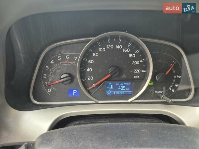 Білий Тойота РАВ 4, об'ємом двигуна 2.23 л та пробігом 119 тис. км за 19000 $, фото 9 на Automoto.ua