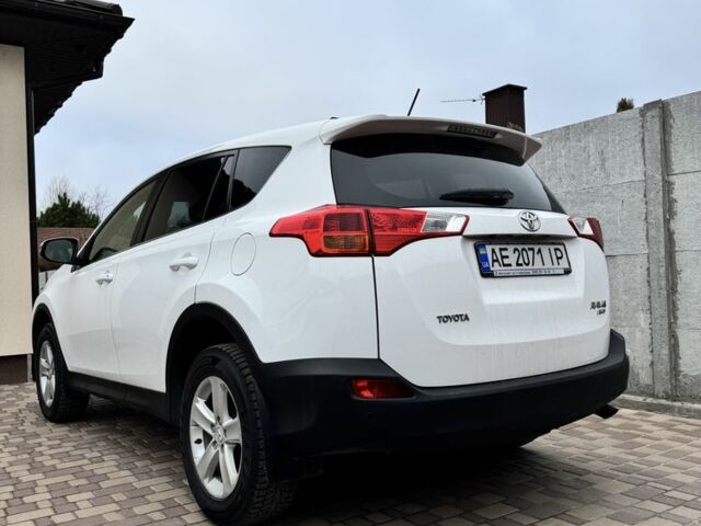 Білий Тойота РАВ 4, об'ємом двигуна 2.2 л та пробігом 165 тис. км за 17900 $, фото 2 на Automoto.ua
