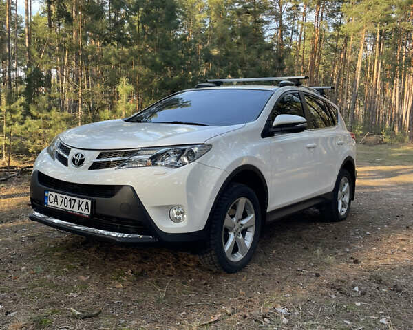 Білий Тойота РАВ 4, об'ємом двигуна 2.2 л та пробігом 102 тис. км за 19000 $, фото 1 на Automoto.ua