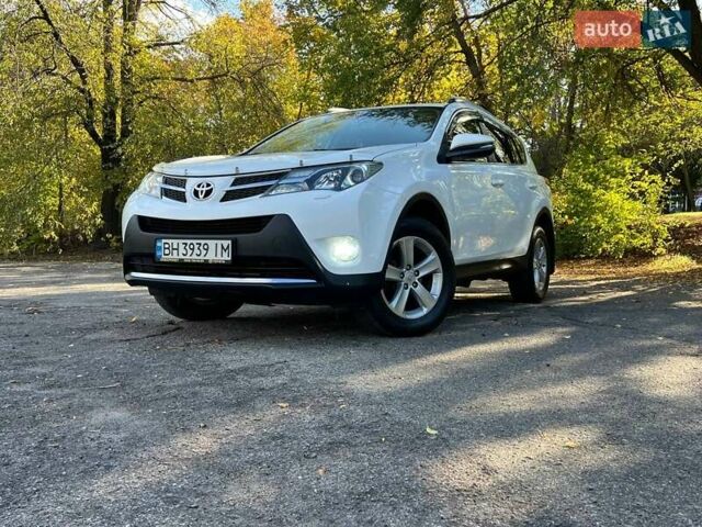 Белый Тойота РАВ 4, объемом двигателя 2.23 л и пробегом 131 тыс. км за 18000 $, фото 8 на Automoto.ua