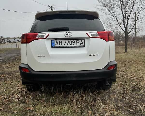 Белый Тойота РАВ 4, объемом двигателя 1.99 л и пробегом 132 тыс. км за 17000 $, фото 6 на Automoto.ua