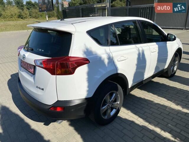 Білий Тойота РАВ 4, об'ємом двигуна 2 л та пробігом 200 тис. км за 16600 $, фото 10 на Automoto.ua
