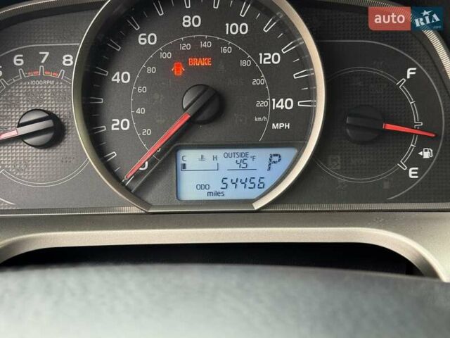 Белый Тойота РАВ 4, объемом двигателя 2.5 л и пробегом 89 тыс. км за 14990 $, фото 18 на Automoto.ua