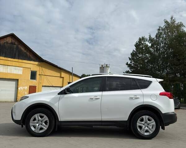 Білий Тойота РАВ 4, об'ємом двигуна 2.5 л та пробігом 165 тис. км за 16800 $, фото 3 на Automoto.ua