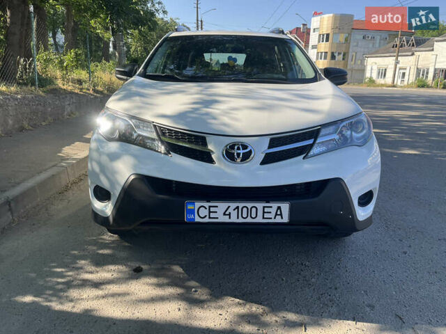 Тойота РАВ 4 2015 у Чернівцях на Automoto.ua Білий Тойота РАВ 4, об'ємом двигуна 2.5 л та пробігом 89 тис. км за 15500 $, фото 5 на Automoto.ua