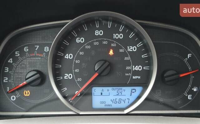 Белый Тойота РАВ 4, объемом двигателя 2.49 л и пробегом 70 тыс. км за 17500 $, фото 22 на Automoto.ua