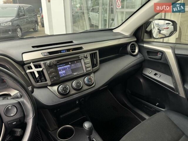 Белый Тойота РАВ 4, объемом двигателя 2.5 л и пробегом 89 тыс. км за 14990 $, фото 21 на Automoto.ua