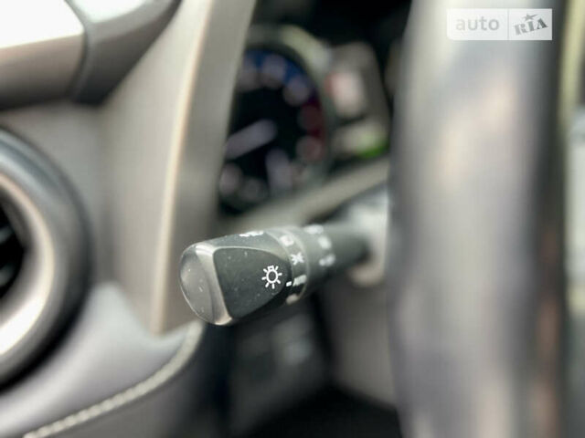 Белый Тойота РАВ 4, объемом двигателя 2.49 л и пробегом 130 тыс. км за 18000 $, фото 25 на Automoto.ua