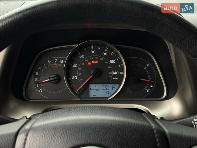 Белый Тойота РАВ 4, объемом двигателя 2.5 л и пробегом 89 тыс. км за 14990 $, фото 17 на Automoto.ua