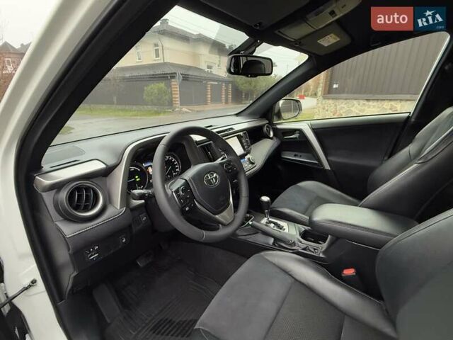 Белый Тойота РАВ 4, объемом двигателя 2.49 л и пробегом 71 тыс. км за 24800 $, фото 21 на Automoto.ua