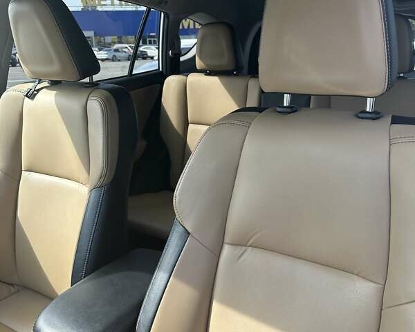 Тойота РАВ 4 2016 в Житомире на Automoto.ua Белый Тойота РАВ 4, объемом двигателя 2.49 л и пробегом 124 тыс. км за 21500 $, фото 36 на Automoto.ua