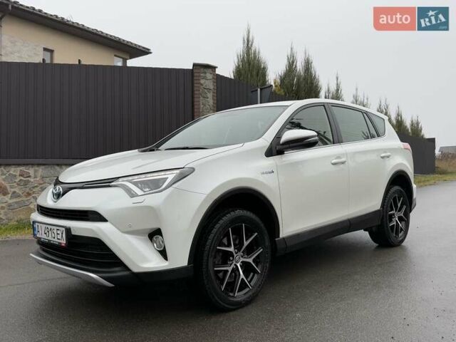 Белый Тойота РАВ 4, объемом двигателя 2.49 л и пробегом 71 тыс. км за 24800 $, фото 1 на Automoto.ua