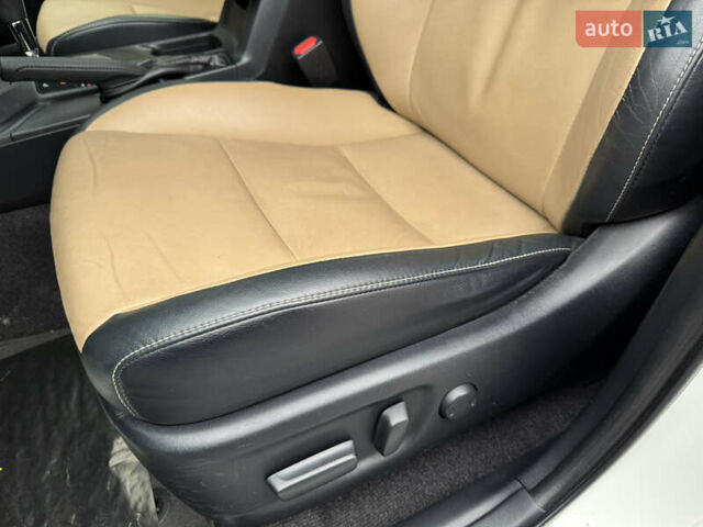 Белый Тойота РАВ 4, объемом двигателя 1.99 л и пробегом 115 тыс. км за 21990 $, фото 34 на Automoto.ua