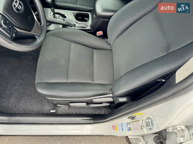 Тойота РАВ 4 2016 у Києві на Automoto.ua Білий Тойота РАВ 4, об'ємом двигуна 2.49 л та пробігом 173 тис. км за 17200 $, фото 20 на Automoto.ua