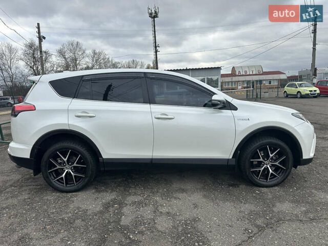 Белый Тойота РАВ 4, объемом двигателя 2.49 л и пробегом 72 тыс. км за 22900 $, фото 5 на Automoto.ua