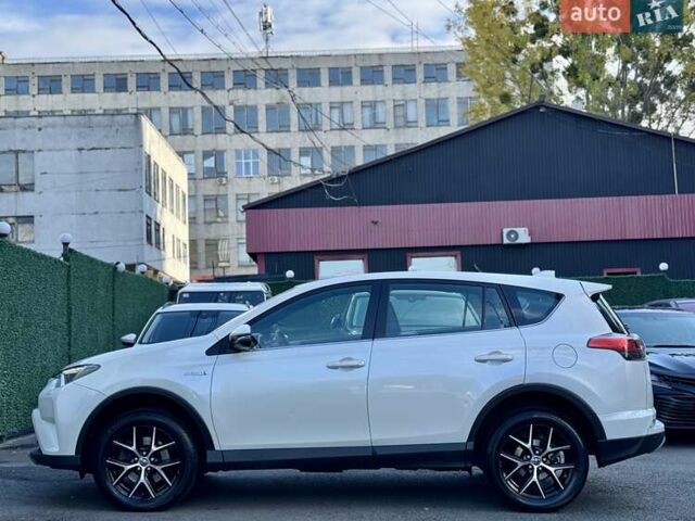 Тойота РАВ 4 2016 в Киеве на Automoto.ua Белый Тойота РАВ 4, объемом двигателя 2.5 л и пробегом 165 тыс. км за 22200 $, фото 8 на Automoto.ua