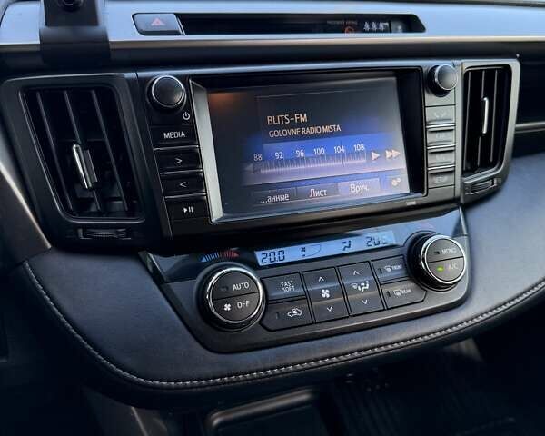 Тойота РАВ 4 2016 в Белой Церкве на Automoto.ua Белый Тойота РАВ 4, объемом двигателя 1.99 л и пробегом 110 тыс. км за 22500 $, фото 53 на Automoto.ua