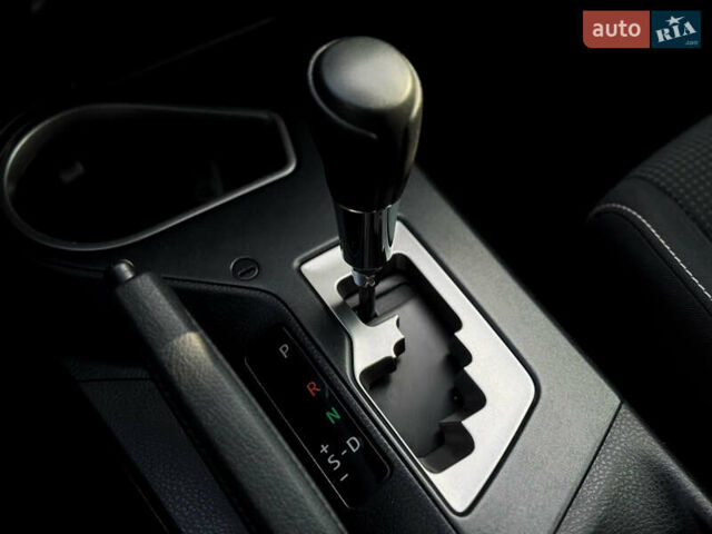 Белый Тойота РАВ 4, объемом двигателя 2.49 л и пробегом 114 тыс. км за 21999 $, фото 32 на Automoto.ua