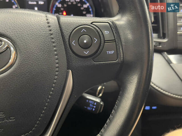 Білий Тойота РАВ 4, об'ємом двигуна 2.49 л та пробігом 92 тис. км за 18990 $, фото 22 на Automoto.ua