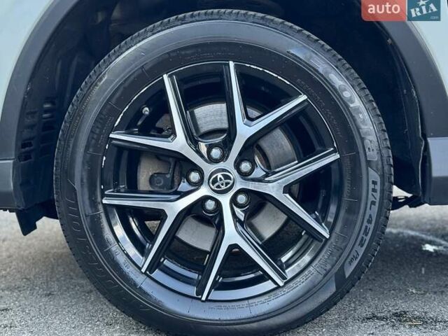 Белый Тойота РАВ 4, объемом двигателя 2.5 л и пробегом 165 тыс. км за 21800 $, фото 29 на Automoto.ua