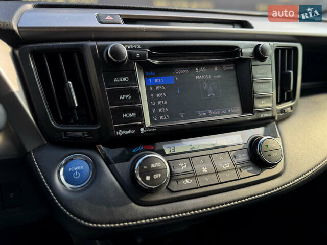 Белый Тойота РАВ 4, объемом двигателя 2.49 л и пробегом 114 тыс. км за 21999 $, фото 28 на Automoto.ua