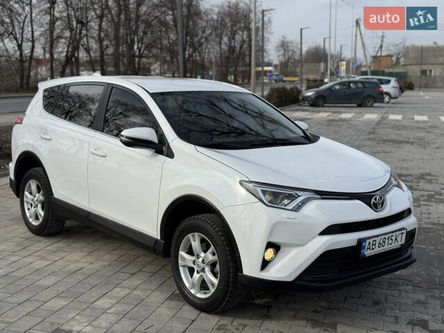 Белый Тойота РАВ 4, объемом двигателя 2 л и пробегом 117 тыс. км за 18900 $, фото 21 на Automoto.ua