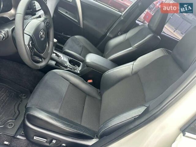 Белый Тойота РАВ 4, объемом двигателя 2.49 л и пробегом 72 тыс. км за 22900 $, фото 12 на Automoto.ua