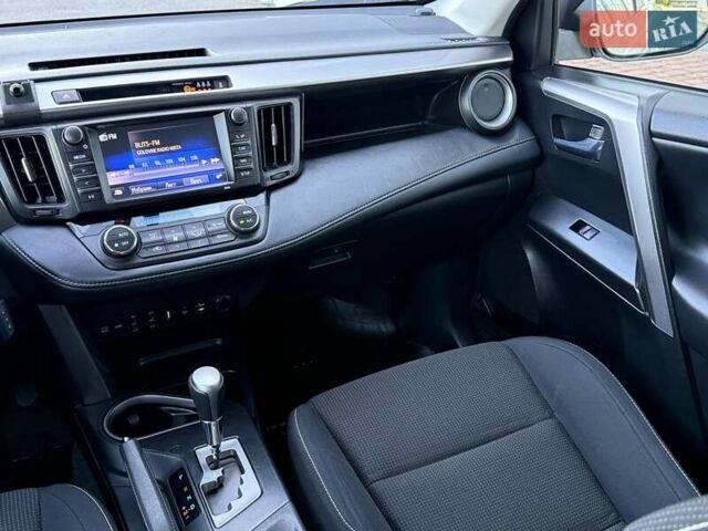 Белый Тойота РАВ 4, объемом двигателя 1.99 л и пробегом 110 тыс. км за 19999 $, фото 37 на Automoto.ua