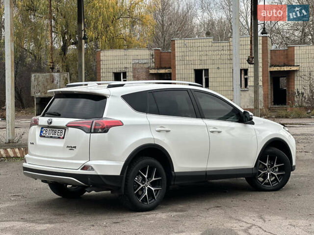 Белый Тойота РАВ 4, объемом двигателя 2.2 л и пробегом 190 тыс. км за 20600 $, фото 6 на Automoto.ua