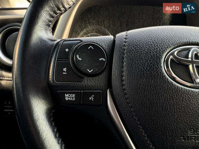 Белый Тойота РАВ 4, объемом двигателя 2.49 л и пробегом 114 тыс. км за 21999 $, фото 24 на Automoto.ua