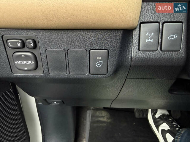 Белый Тойота РАВ 4, объемом двигателя 1.99 л и пробегом 115 тыс. км за 21990 $, фото 29 на Automoto.ua