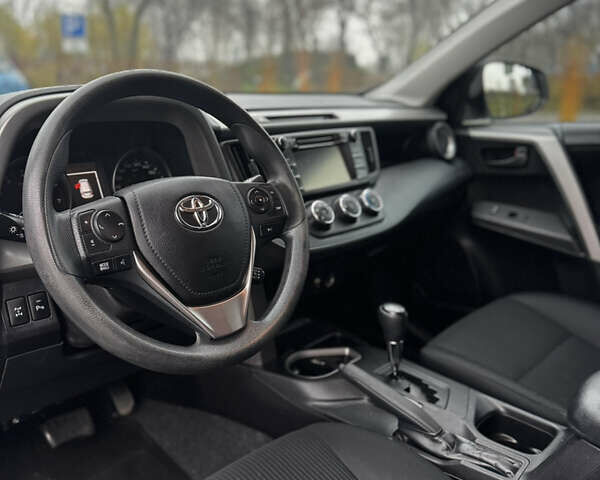 Білий Тойота РАВ 4, об'ємом двигуна 2.49 л та пробігом 173 тис. км за 16100 $, фото 36 на Automoto.ua