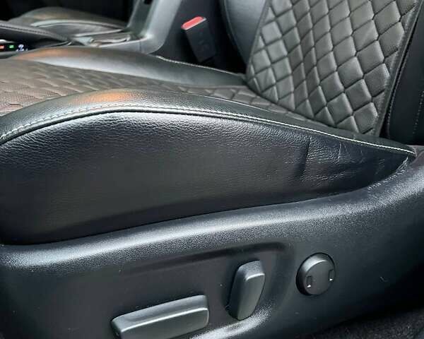 Белый Тойота РАВ 4, объемом двигателя 2.5 л и пробегом 140 тыс. км за 24999 $, фото 58 на Automoto.ua