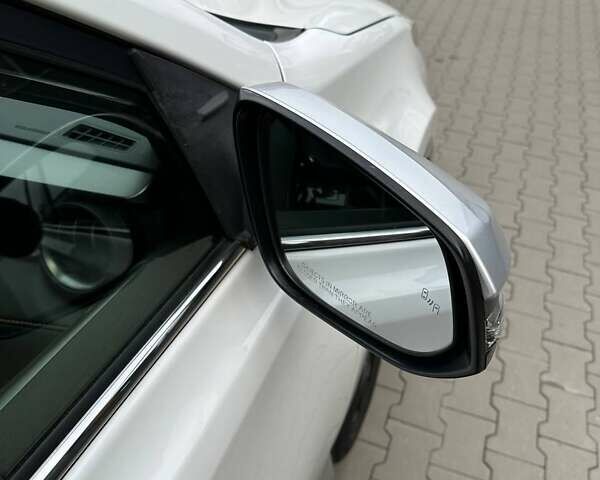 Білий Тойота РАВ 4, об'ємом двигуна 2.5 л та пробігом 85 тис. км за 19700 $, фото 9 на Automoto.ua