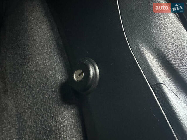 Белый Тойота РАВ 4, объемом двигателя 2.49 л и пробегом 72 тыс. км за 22900 $, фото 45 на Automoto.ua