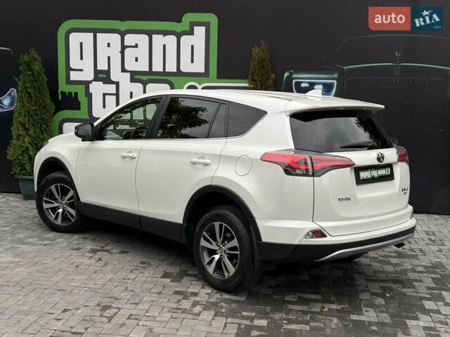 Белый Тойота РАВ 4, объемом двигателя 1.99 л и пробегом 115 тыс. км за 21990 $, фото 43 на Automoto.ua