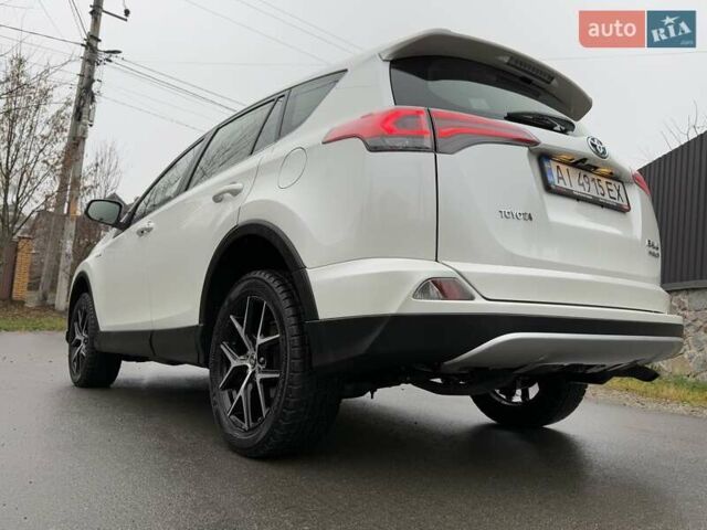Белый Тойота РАВ 4, объемом двигателя 2.49 л и пробегом 71 тыс. км за 24800 $, фото 12 на Automoto.ua