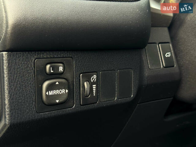 Белый Тойота РАВ 4, объемом двигателя 2.49 л и пробегом 114 тыс. км за 21999 $, фото 18 на Automoto.ua