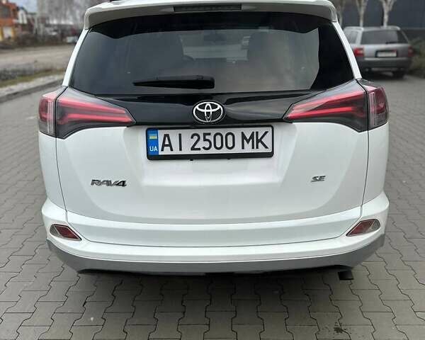 Білий Тойота РАВ 4, об'ємом двигуна 2.5 л та пробігом 85 тис. км за 19700 $, фото 3 на Automoto.ua