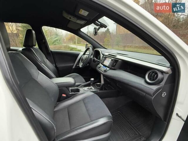 Белый Тойота РАВ 4, объемом двигателя 2.49 л и пробегом 71 тыс. км за 24800 $, фото 31 на Automoto.ua